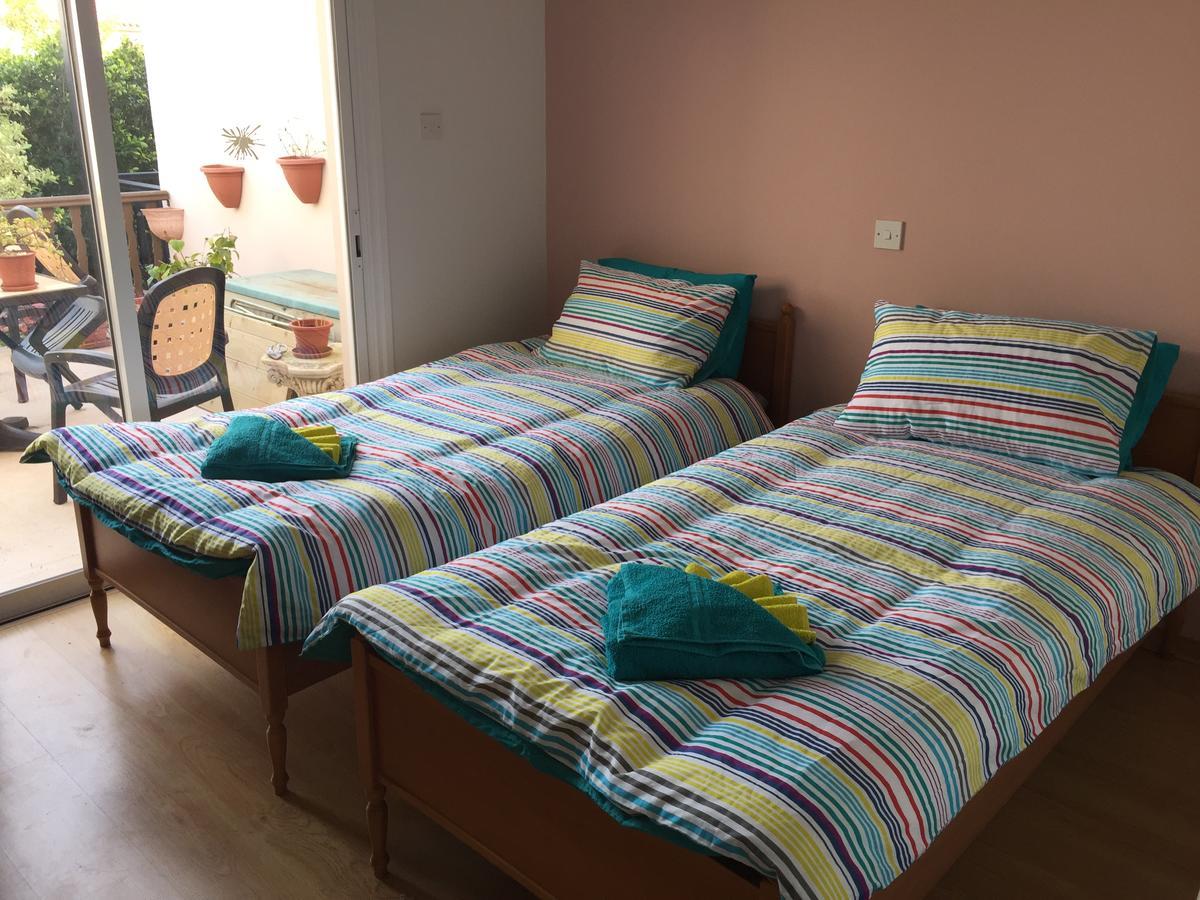Limnaria Westpark Apartment Paphos ภายนอก รูปภาพ